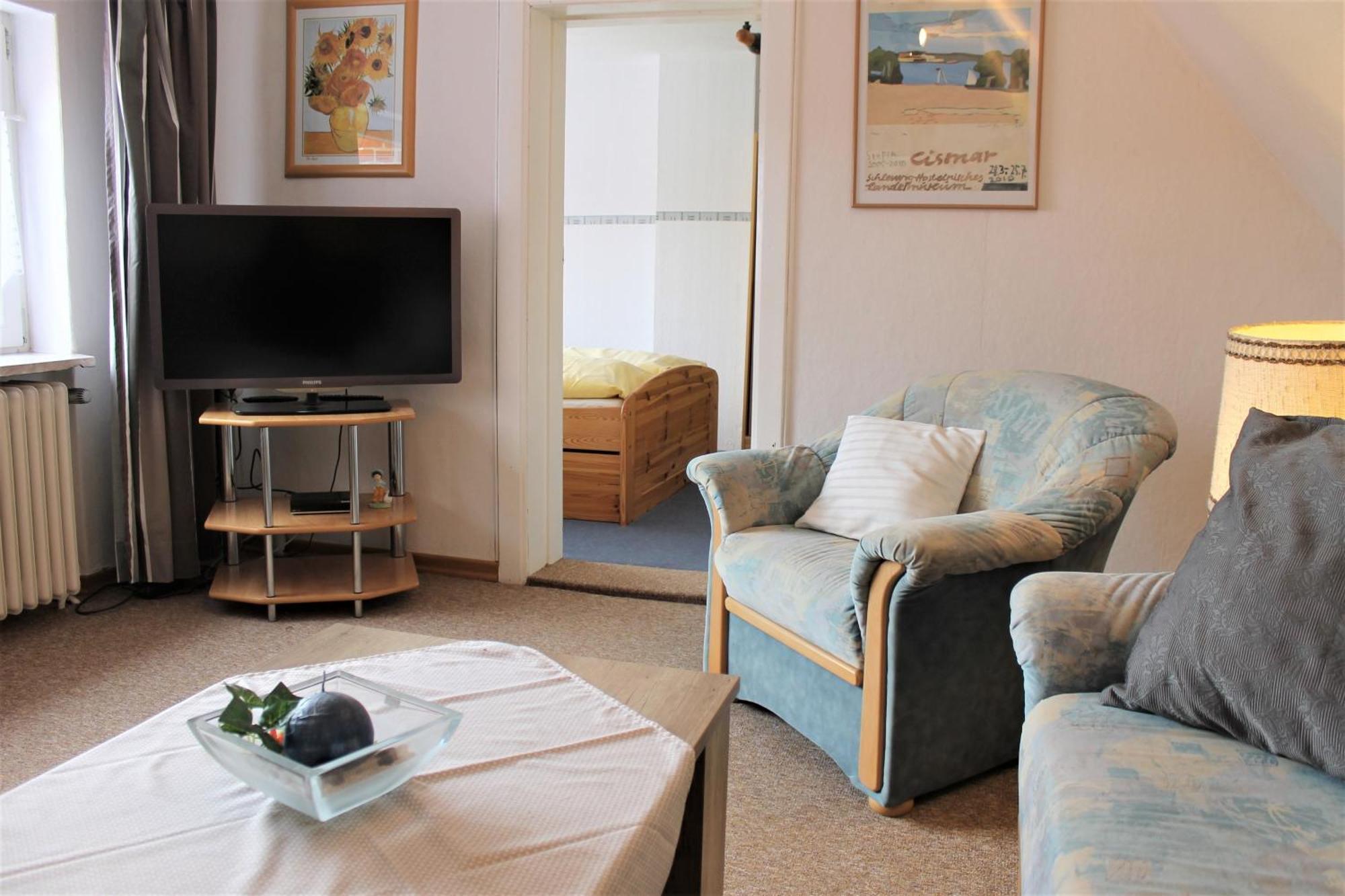 Haus Uschi - Ferienwohnung Cismar Екстер'єр фото